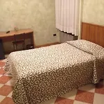 Daina Отель