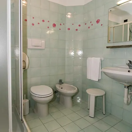 Daina Hotel