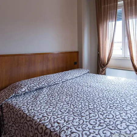 Daina Hotel